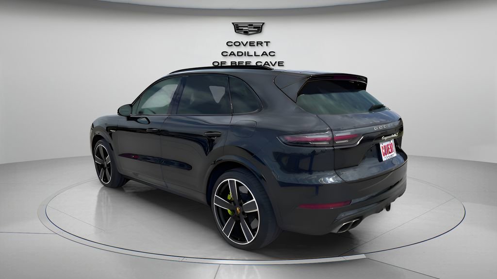 Used 2023 Porsche Cayenne Turbo S image 11