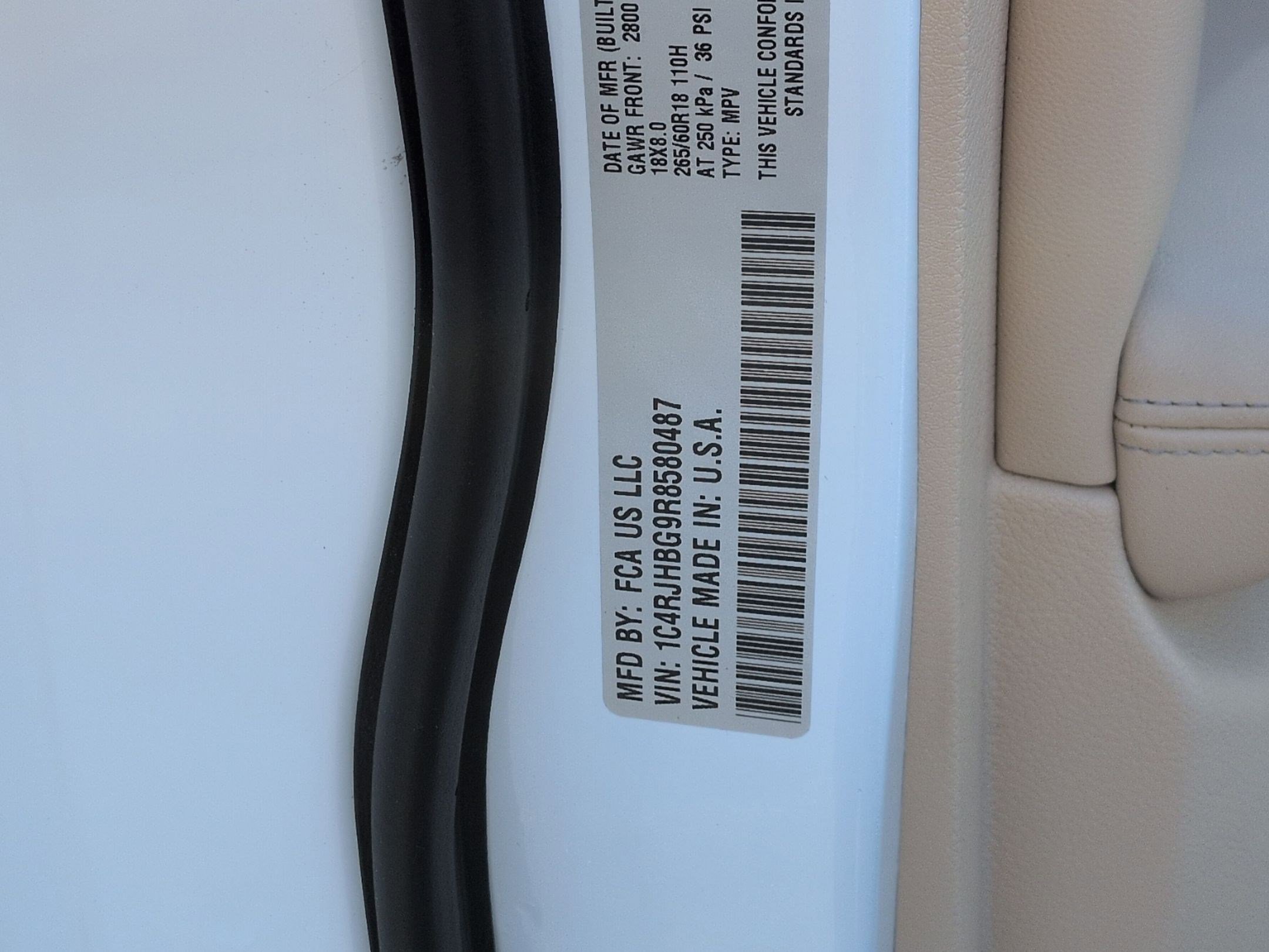 Used 2024 Jeep Grand Cherokee Limited w/ Luxury Tech Group II image 22