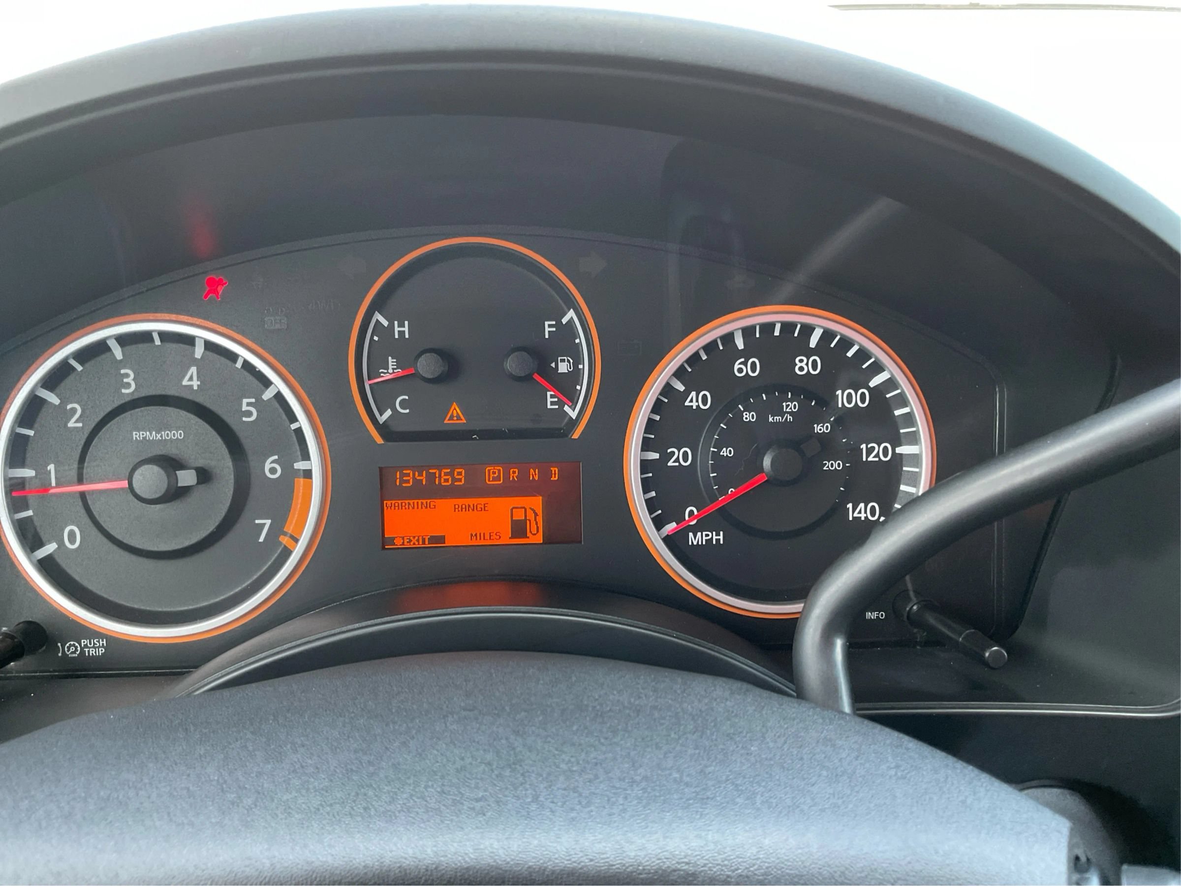 Used 2015 Nissan Titan S w/ S Popular Equipment Package RWD image 15