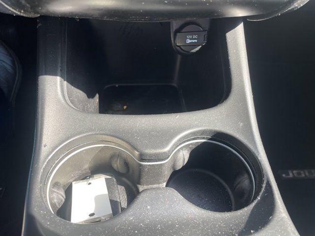 Used 2014 Dodge Journey Limited w/ Sun/Sound & Wheel Group FWD image 27