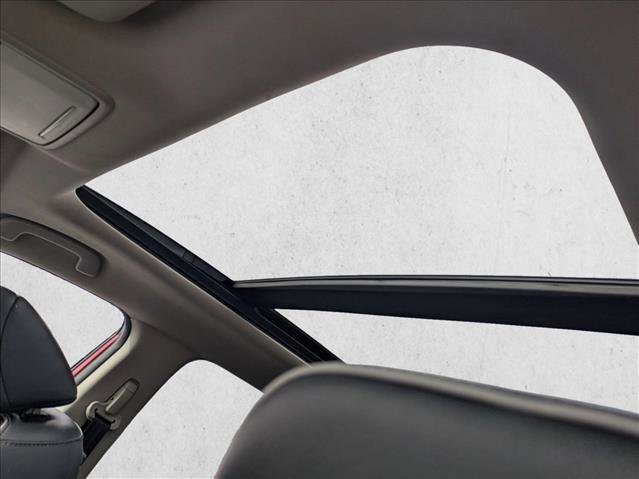 Used 2023 Honda Pilot Elite image 16