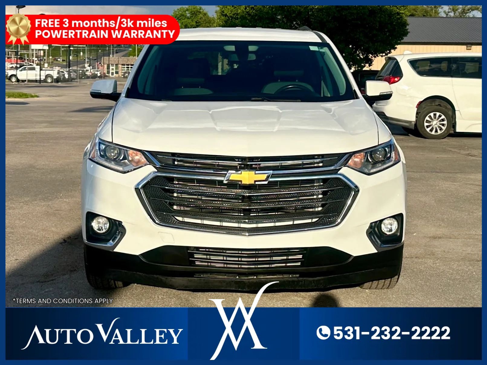 Used 2020 Chevrolet Traverse LT AWD/4WD image 2