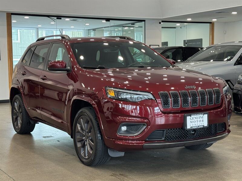 Used 2019 Jeep Cherokee High Altitude image 3