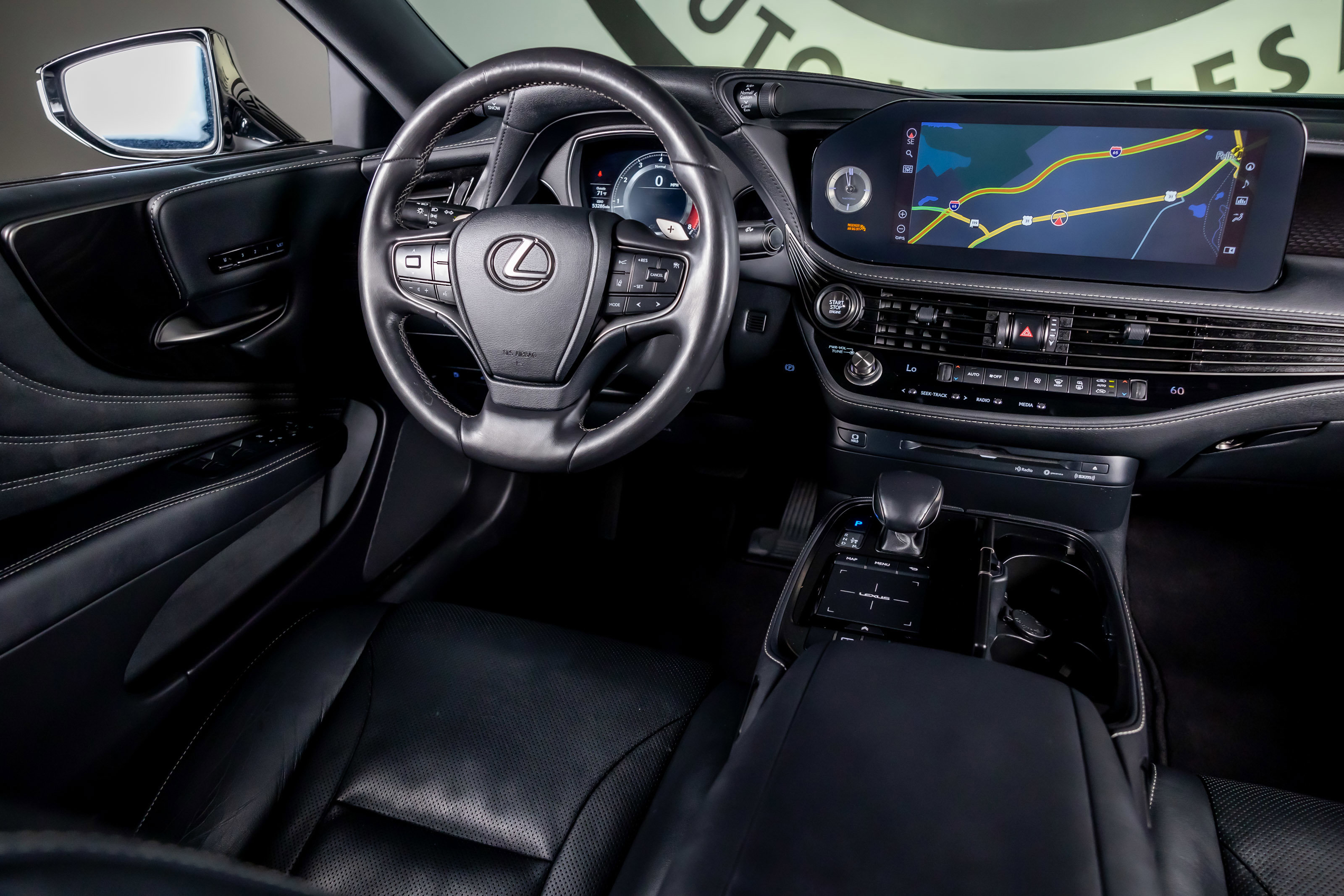 Used 2021 Lexus LS 500 w/ Accessory Package (Z2) RWD image 6