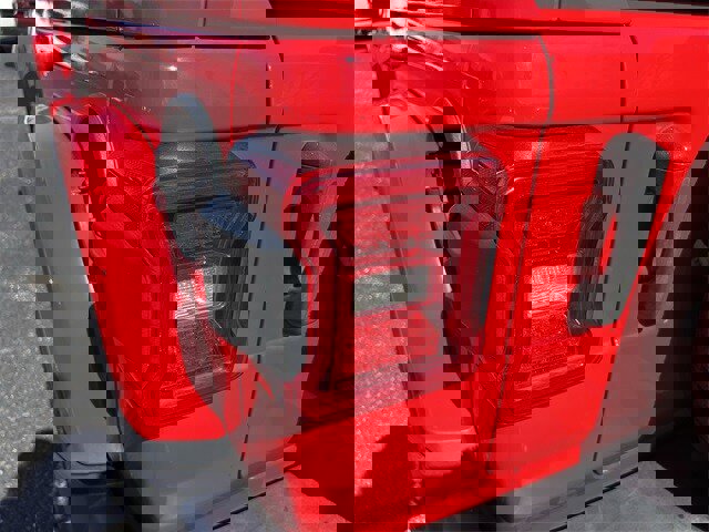 Used 2021 Jeep Wrangler Unlimited Sahara image 15