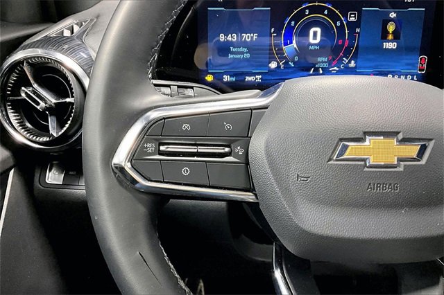 Used 2025 Chevrolet Equinox LT image 11