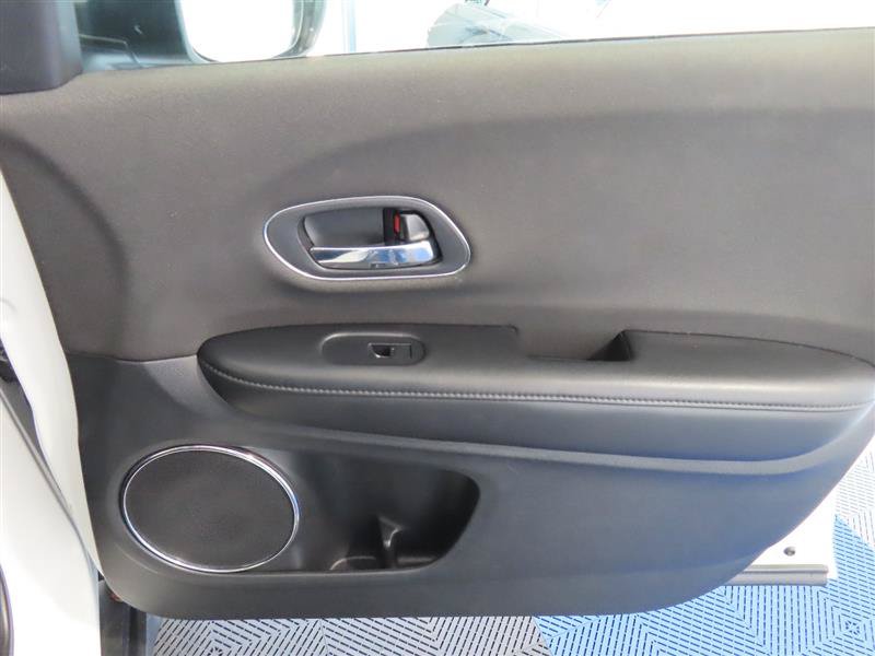 Used 2020 Honda HR-V EX image 33