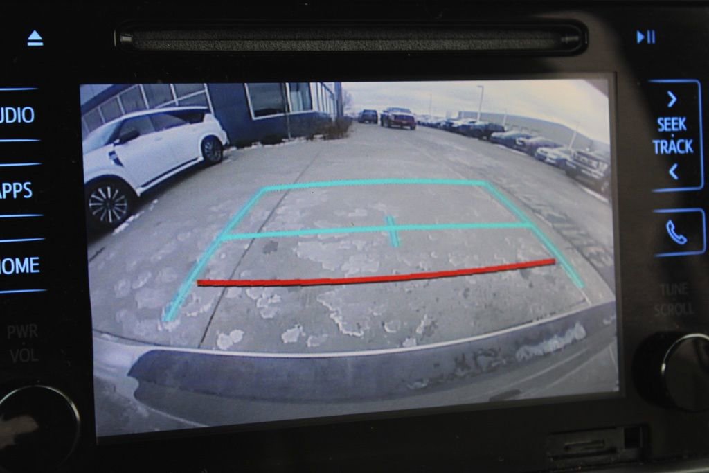 Used 2017 Toyota Sienna XLE Premium image 44