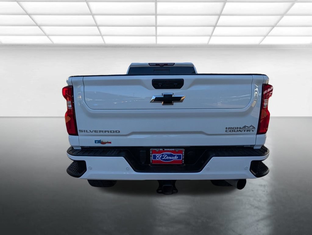 Used 2022 Chevrolet Silverado 2500 High Country w/ Technology Package AWD/4WD image 32