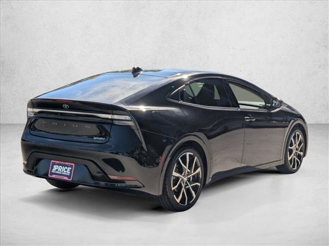 Used 2025 Toyota Prius Plug-In Hybrid image 5