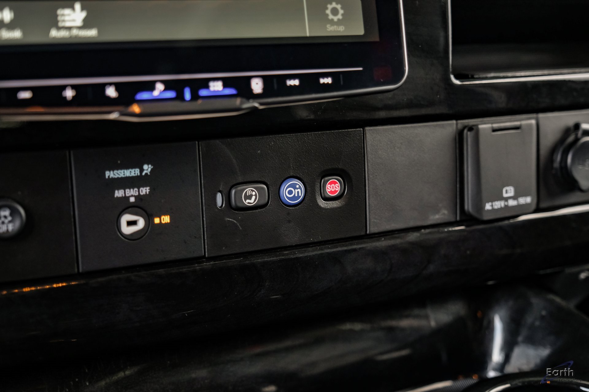 Used 2023 Chevrolet Express 2500 image 62