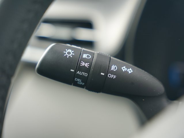 Used 2023 Toyota Sienna XLE image 24