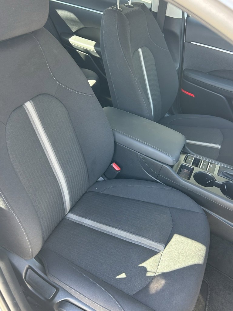 Used 2025 Hyundai Sonata SE image 21