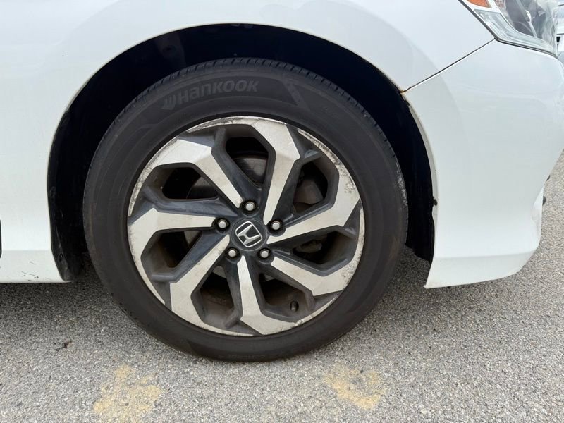 Used 2017 Honda Accord EX-L image 4