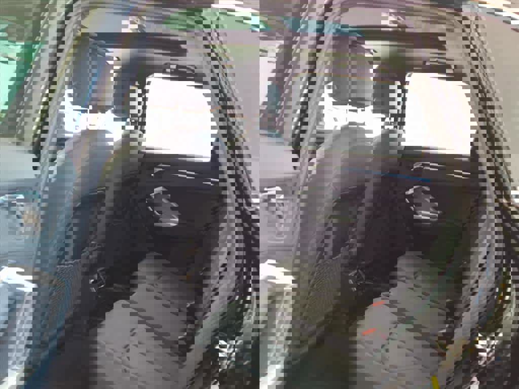 Used 2025 Audi Q3 2.0T Premium Plus w/ Premium Plus Package image 17