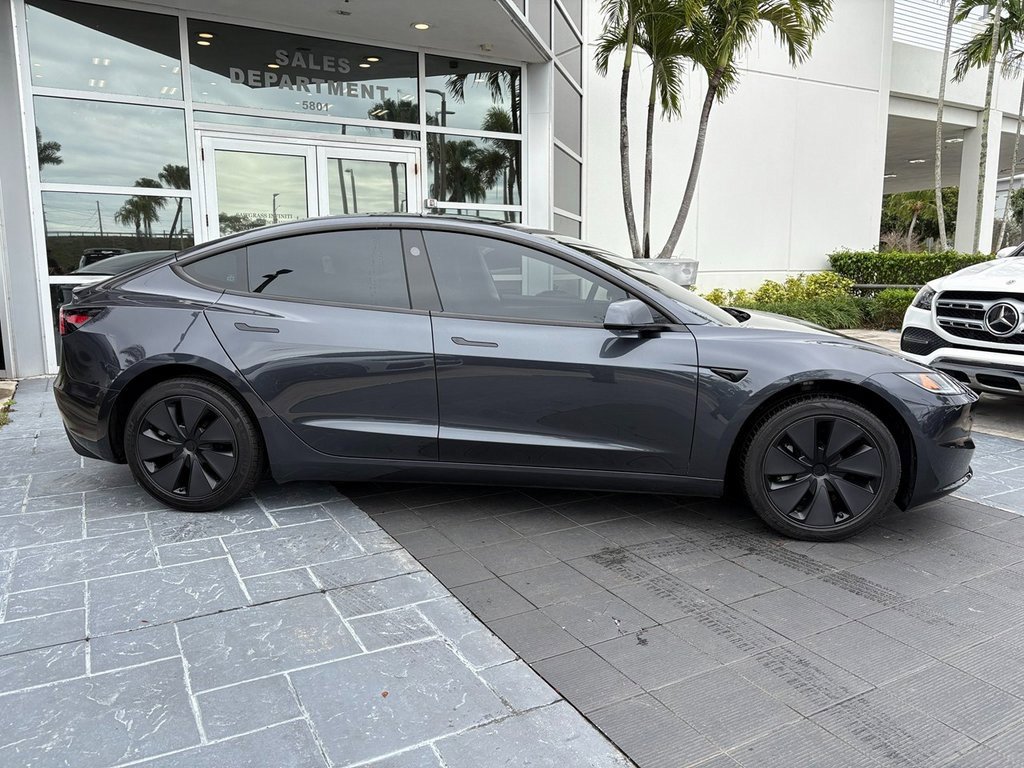 Used 2025 Tesla Model 3 Long Range image 7