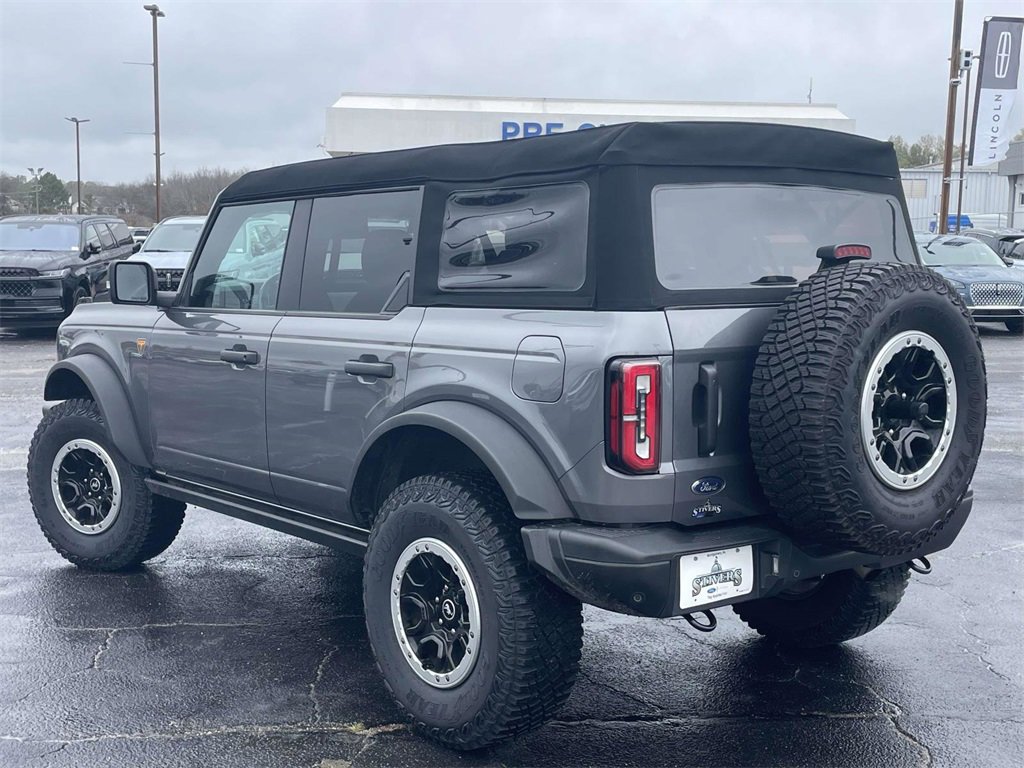 Used 2023 Ford Bronco Badlands w/ Sasquatch Package image 5