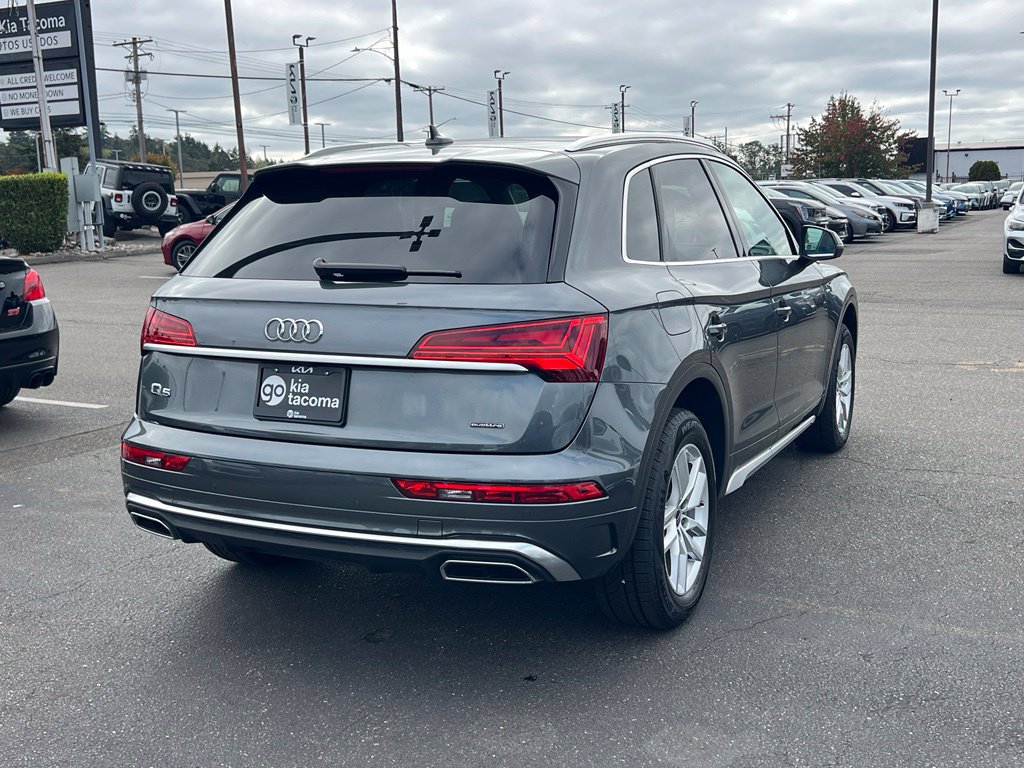 Used 2023 Audi Q5 2.0T Premium w/ Convenience Package AWD/4WD image 5