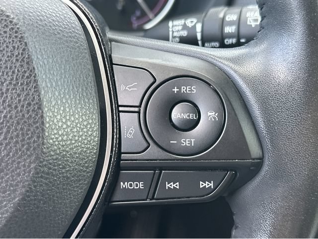 Used 2021 Toyota RAV4 Limited FWD image 34