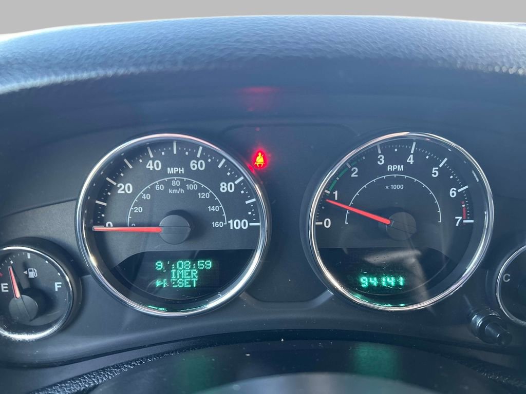 Used 2012 Jeep Wrangler Unlimited Sport image 26