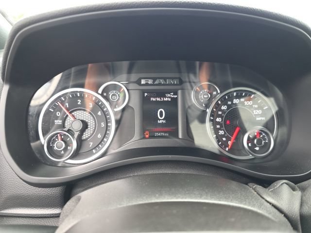Used 2025 RAM 2500 Big Horn AWD/4WD image 16