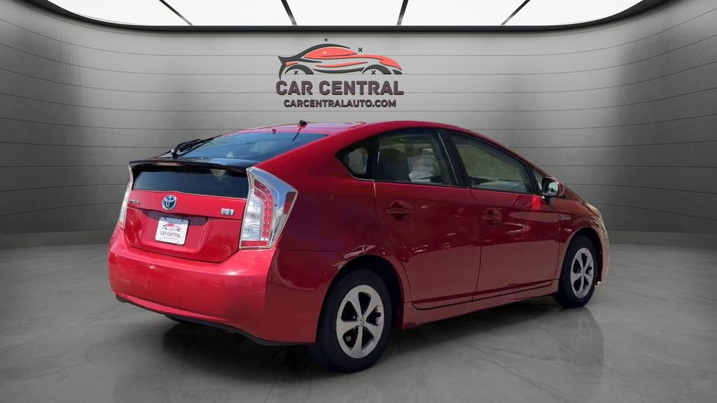 Used 2013 Toyota Prius Two FWD image 5