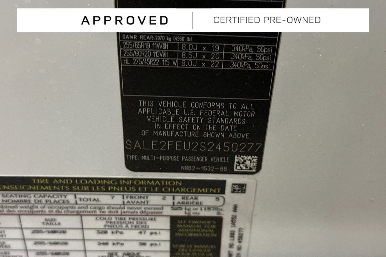 Used 2025 Land Rover Defender 130 X-Dynamic SE AWD/4WD image 29