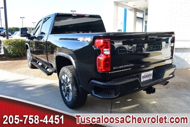 Used 2025 Chevrolet Silverado 2500 Custom AWD/4WD image 8