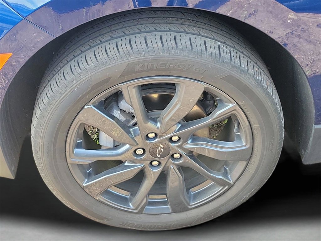 Used 2023 Chevrolet Equinox RS w/ RS Leather Package image 6