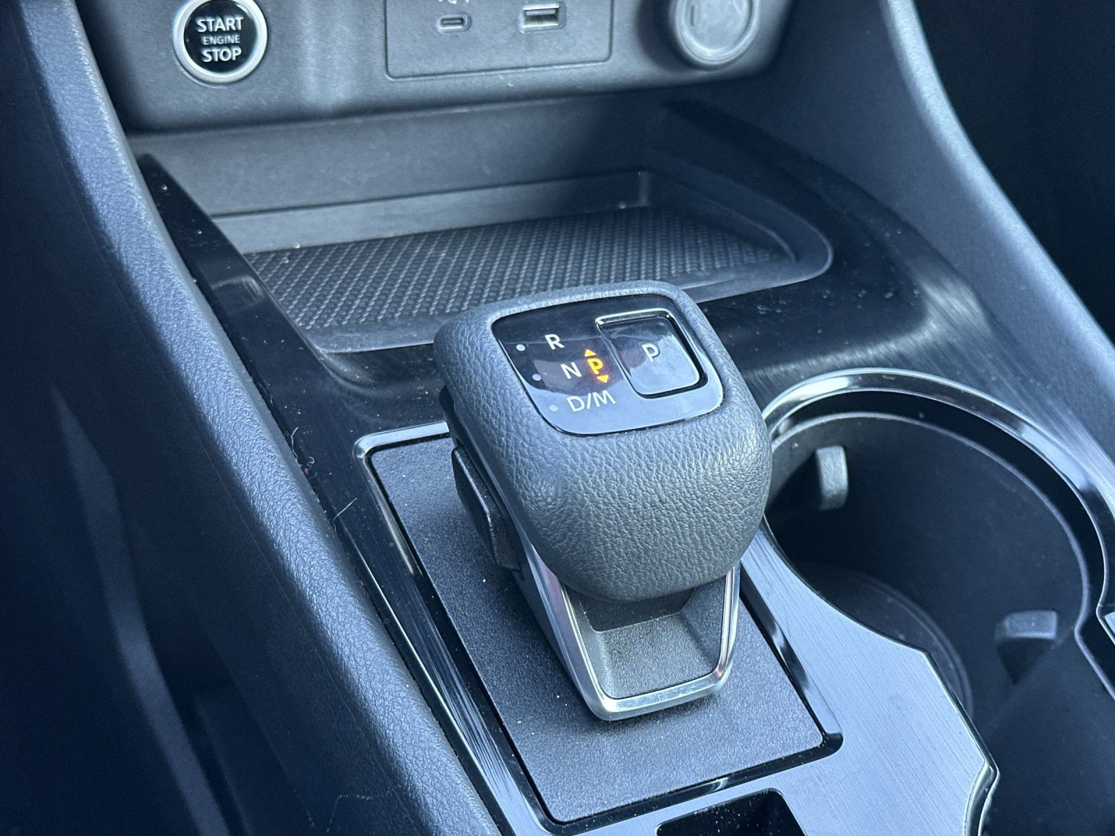 Used 2023 Nissan Rogue SV image 21