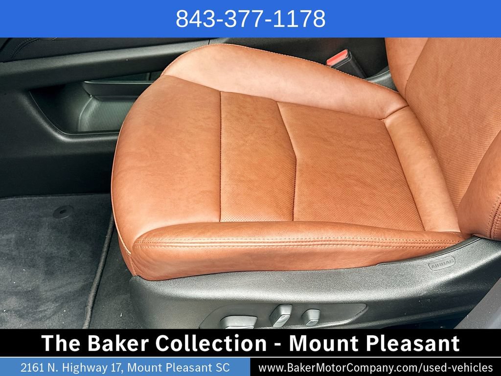 Used 2026 Cadillac XT5 Sportv w/ LPO, Onyx Lite Package AWD/4WD image 20