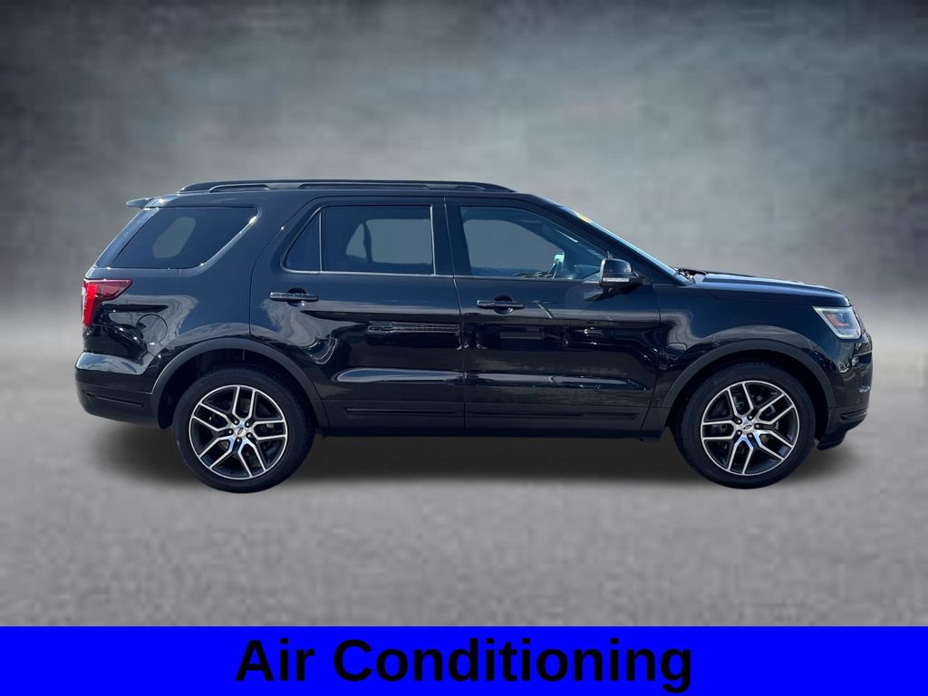 Used 2019 Ford Explorer Sport w/ Equipment Group 401A AWD/4WD image 5
