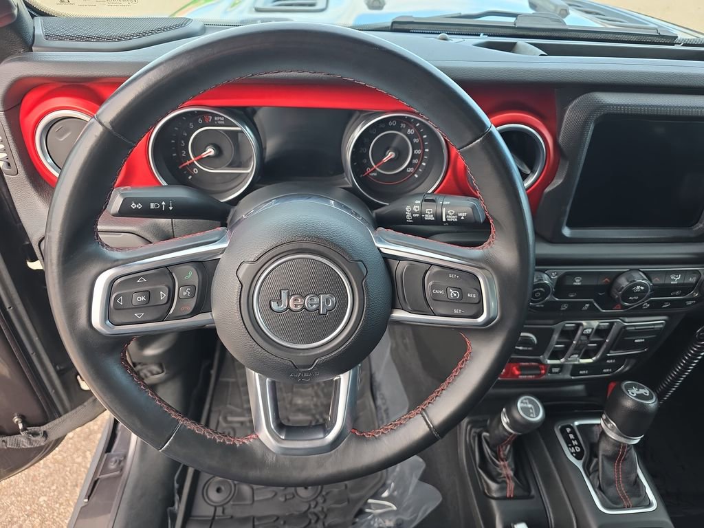 Used 2018 Jeep Wrangler Unlimited Rubicon w/ Dual Top Group image 17