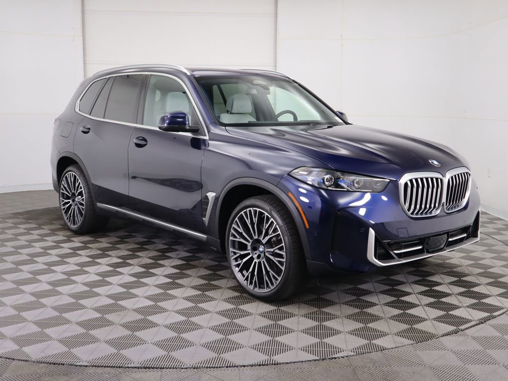 Certified 2026 BMW X5 xDrive40i w/ Climate Comfort Package image 3