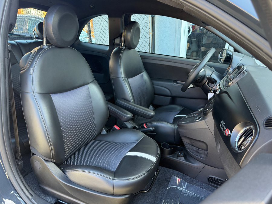 Used 2018 FIAT 500 e image 27