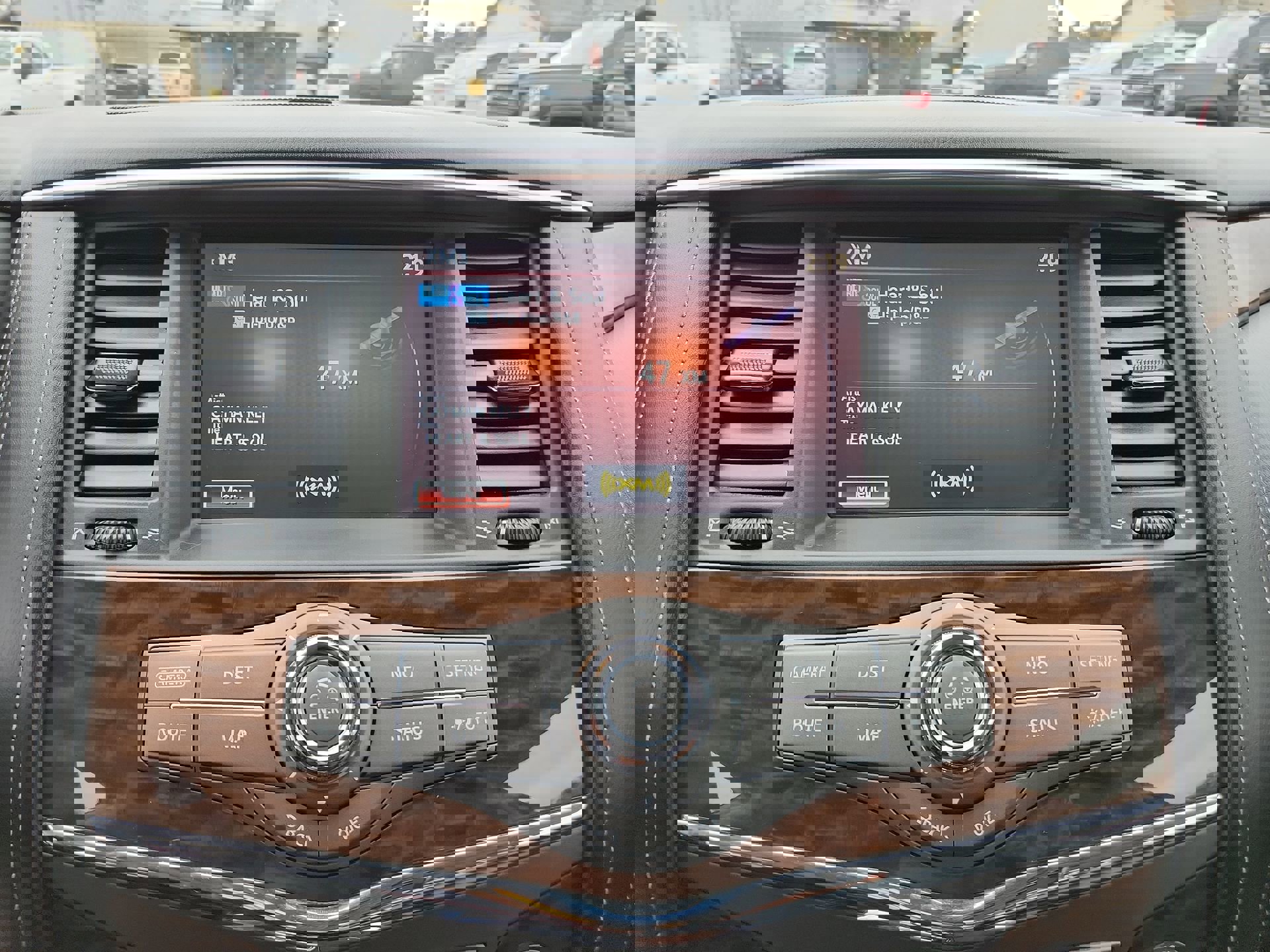 Used 2017 Nissan Armada Platinum w/ Captain Seat Package image 12