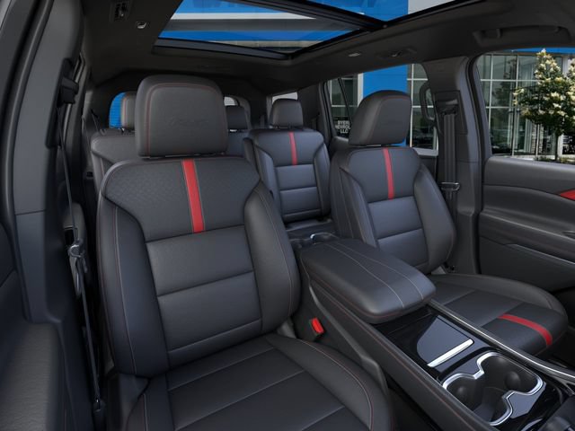 New 2027 Chevrolet Traverse RS w/ LPO, Floor Liner Package FWD image 16