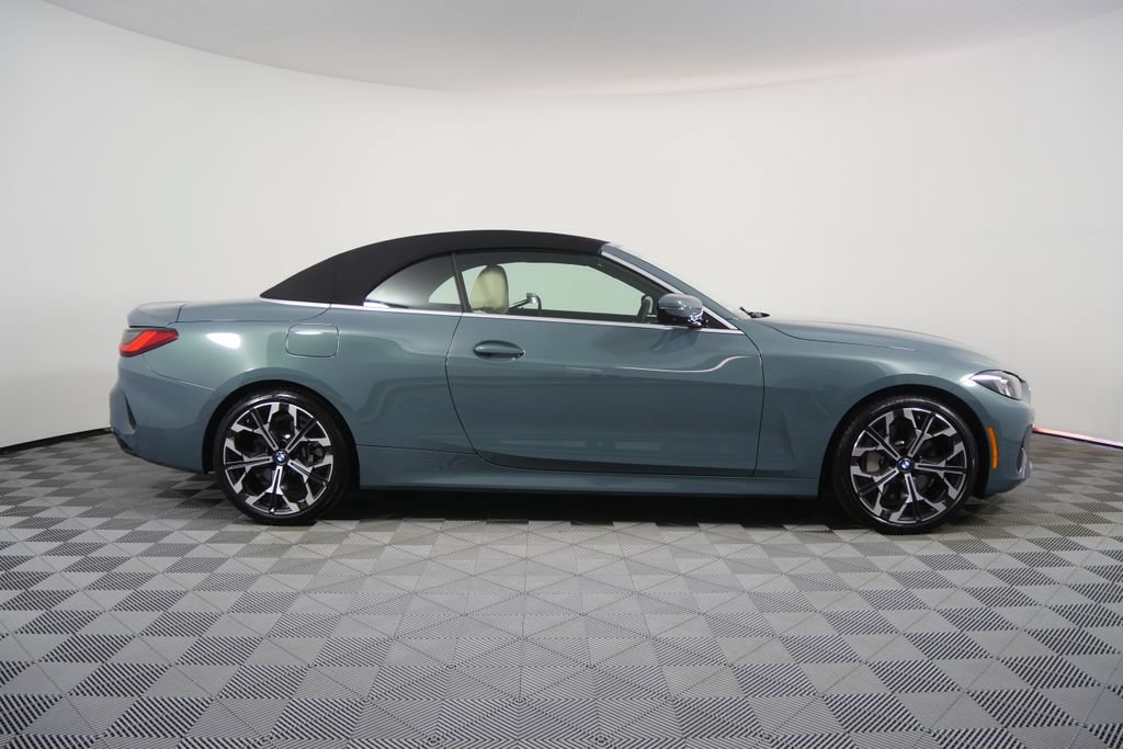 Used 2026 BMW 430i Convertible w/ Parking Assistance Package RWD image 2
