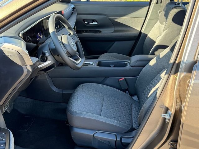 New 2026 Nissan Kicks SV w/ Cold Weather Package image 19