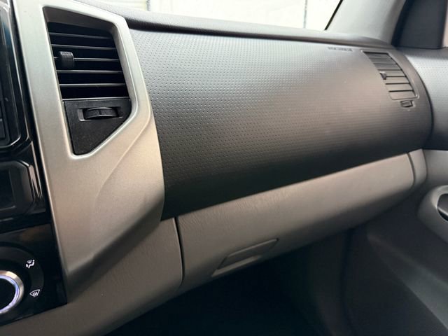 Used 2015 Toyota Tacoma PreRunner w/ SR5 Package RWD image 22