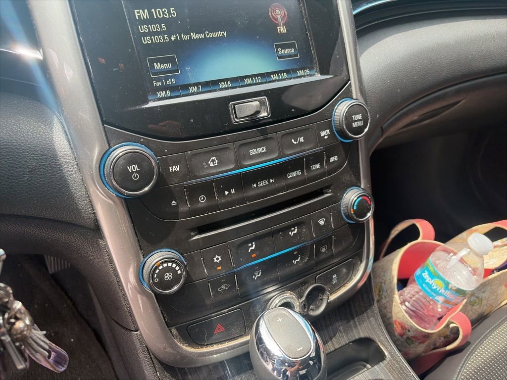 Used 2015 Chevrolet Malibu LT w/ Power Convenience Package image 14