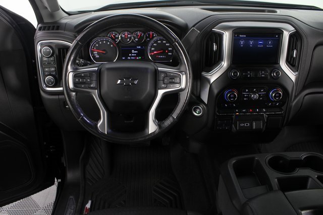 Used 2022 Chevrolet Silverado 1500 RST image 10