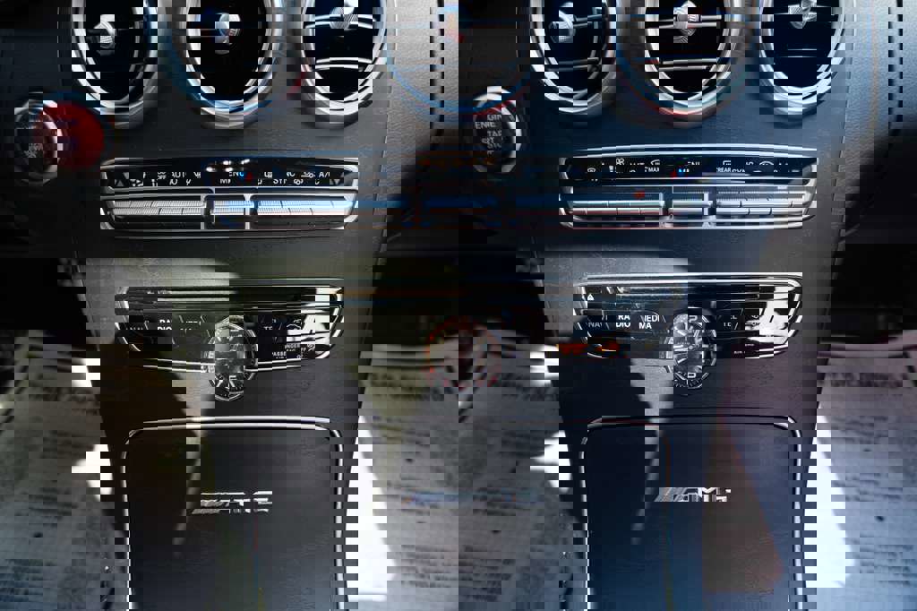 Used 2016 Mercedes-Benz C 63 AMG S image 29