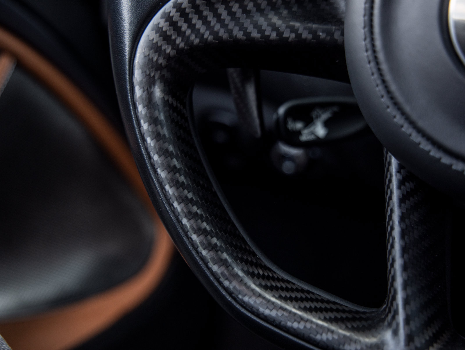 Used 2018 McLaren 720S RWD image 36