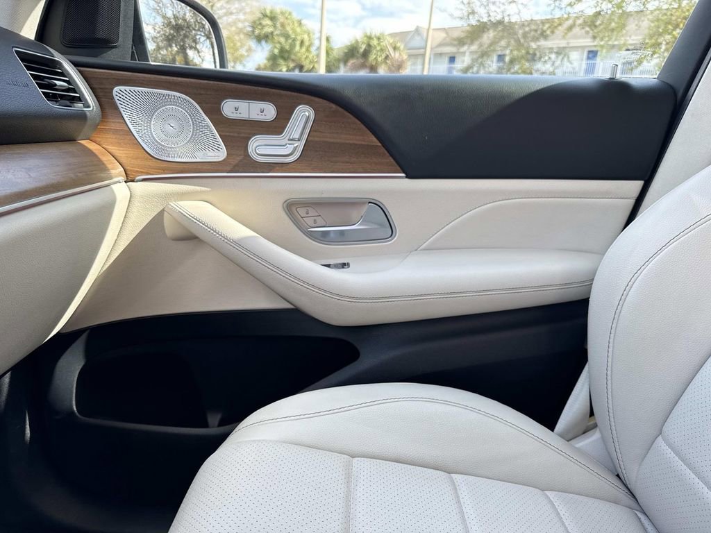 Used 2022 Mercedes-Benz GLE 350 4MATIC image 32