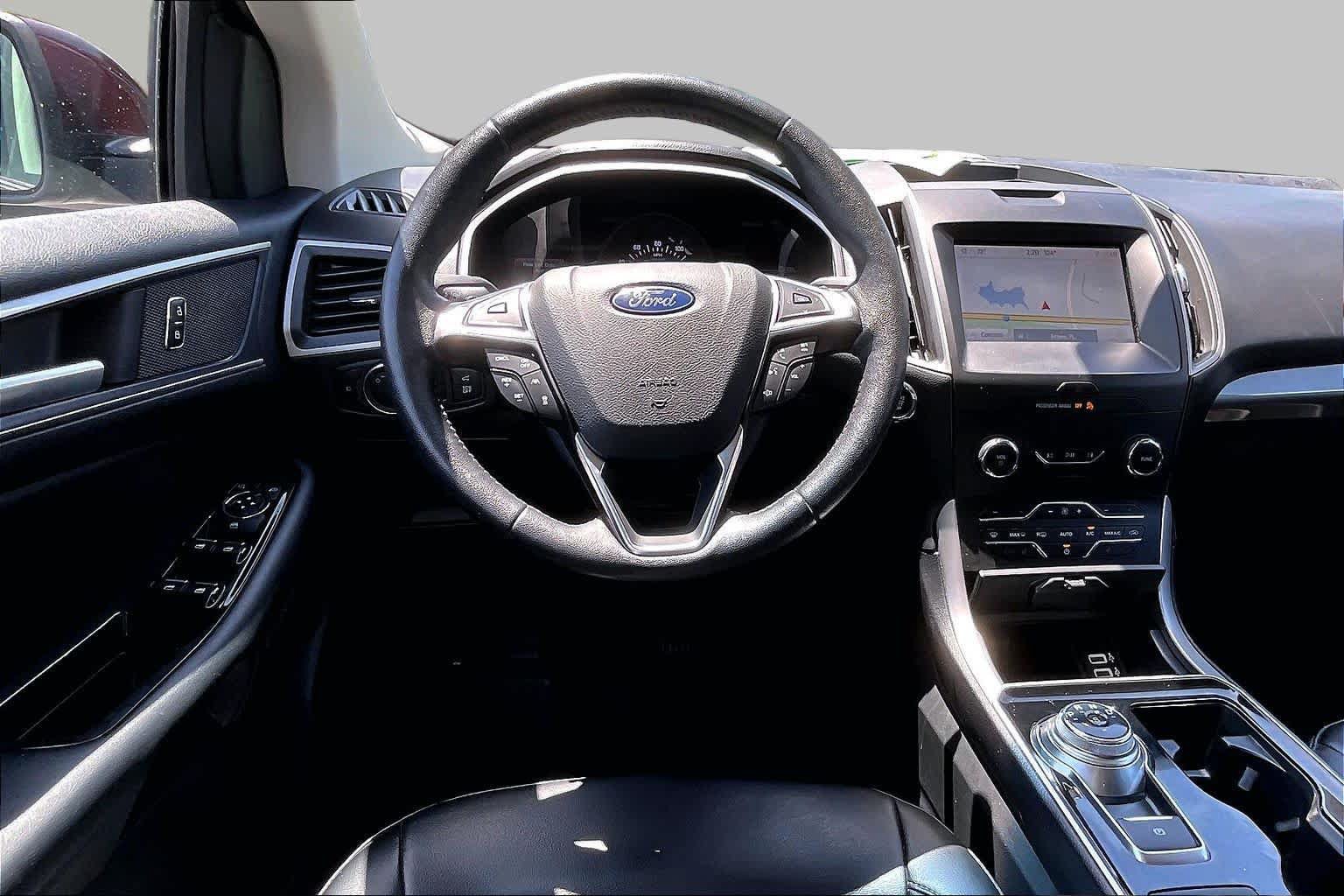 Used 2020 Ford Edge SEL w/ Convenience Package AWD/4WD image 11