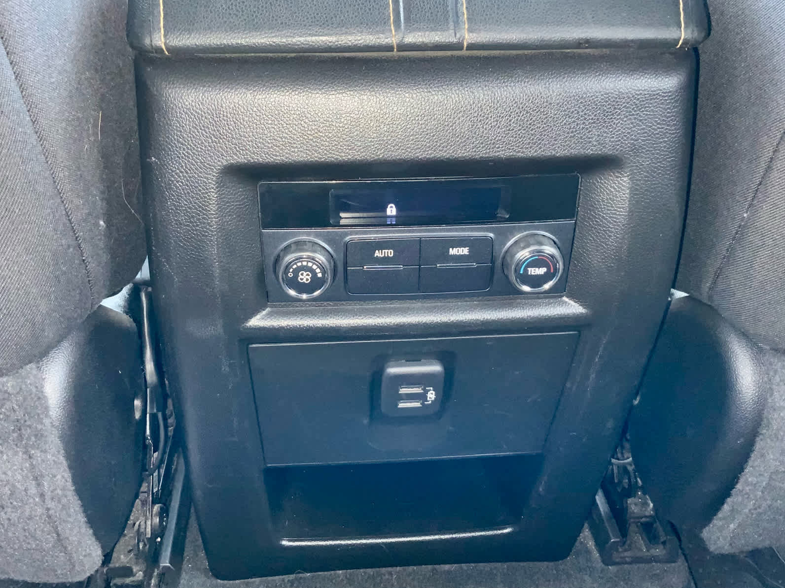 Used 2019 Chevrolet Traverse LS w/ LPO, Blackout Package AWD/4WD image 45