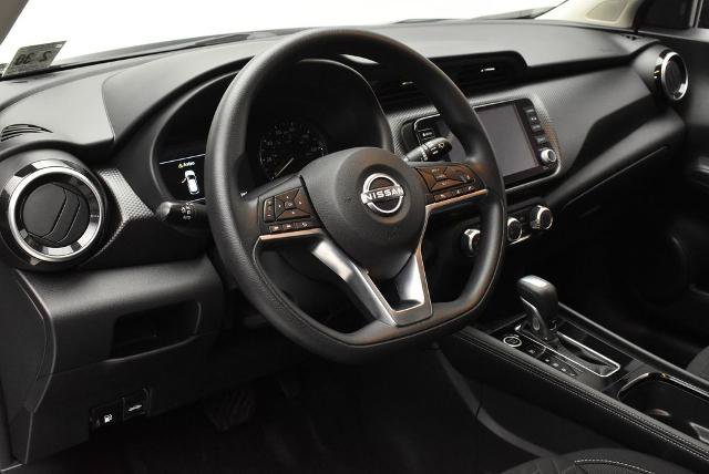 Certified 2024 Nissan Kicks SV FWD image 15