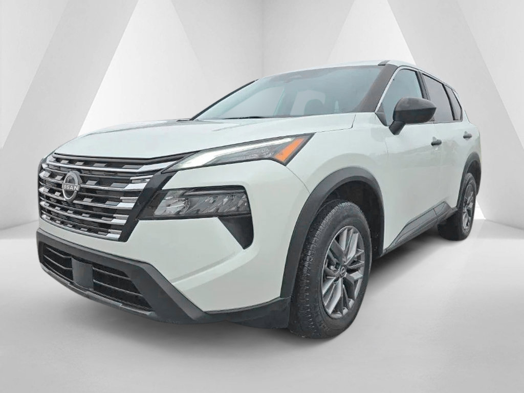 Used 2024 Nissan Rogue S FWD image 4