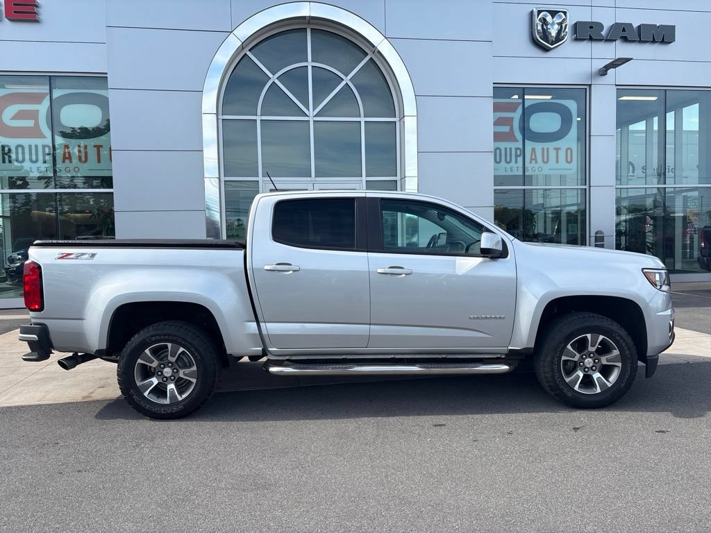Used 2017 Chevrolet Colorado Z71 AWD/4WD image 12